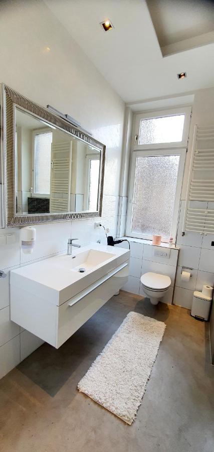 Gemuetliches Privatzimmer In Mannheims Stadtmitte ภายนอก รูปภาพ