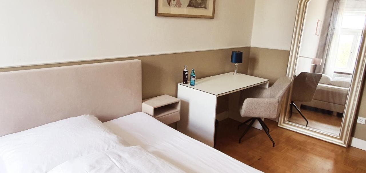 Gemuetliches Privatzimmer In Mannheims Stadtmitte ภายนอก รูปภาพ